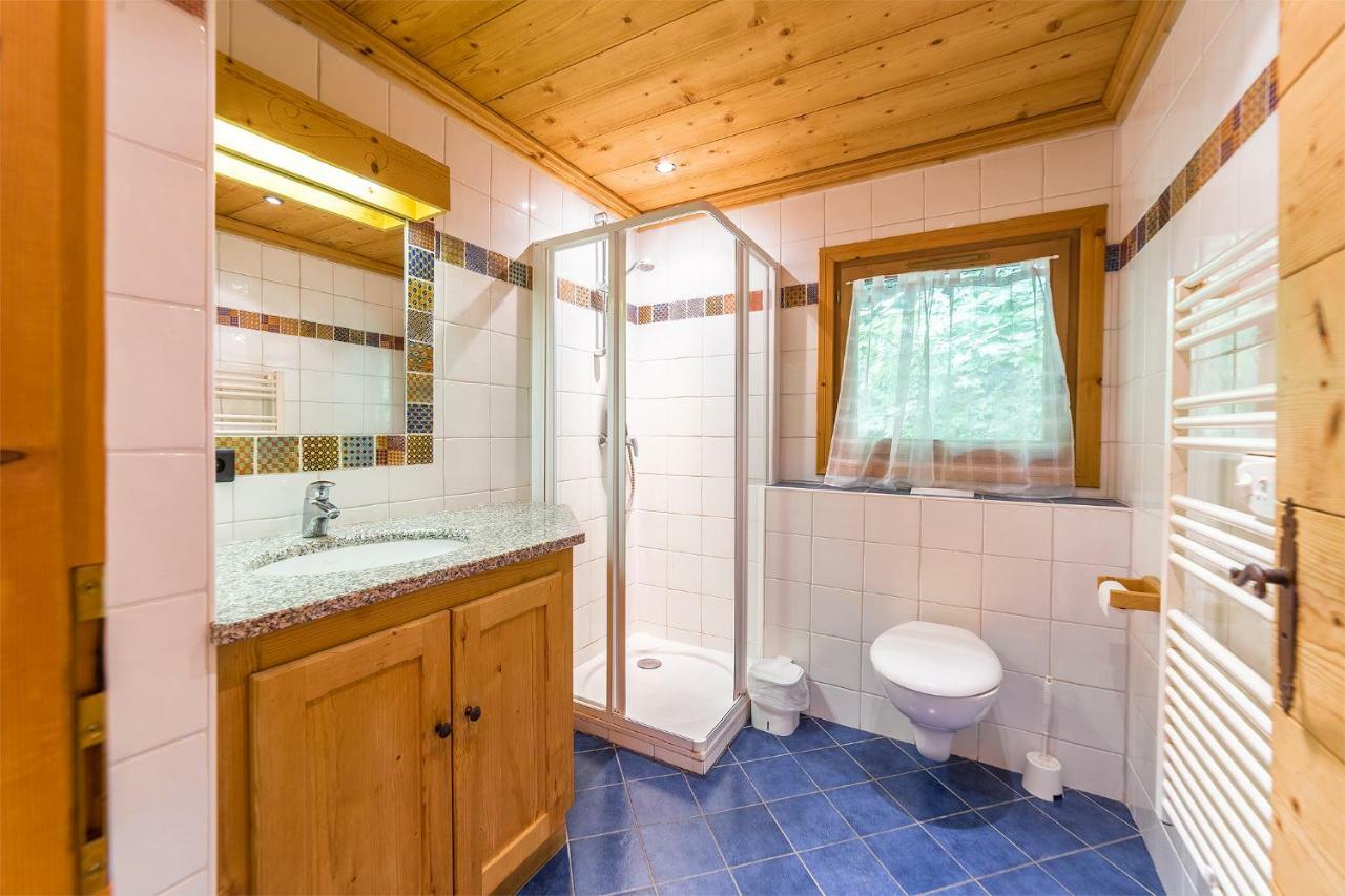 Yeti Lodge Rooms 阿让蒂耶尔 外观 照片