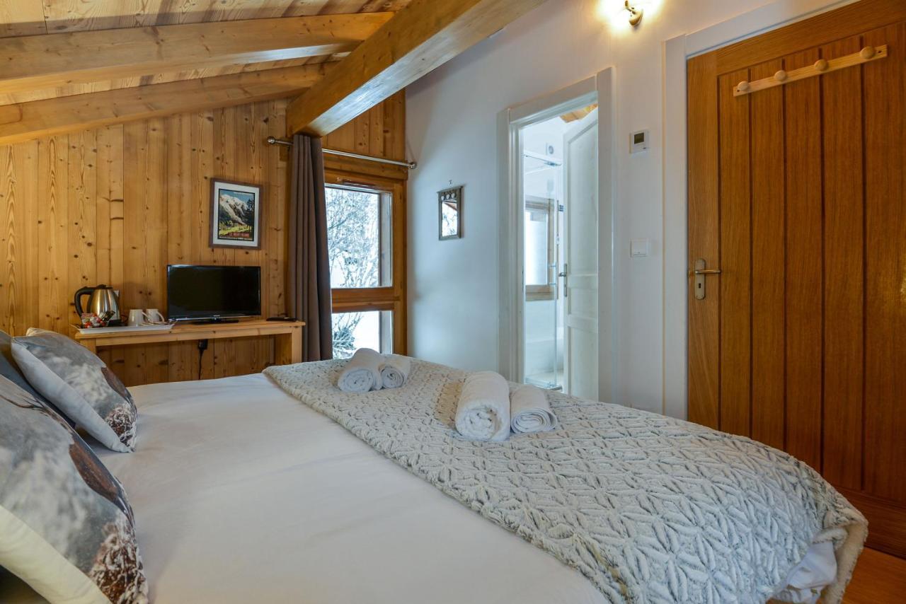 Yeti Lodge Rooms 阿让蒂耶尔 外观 照片