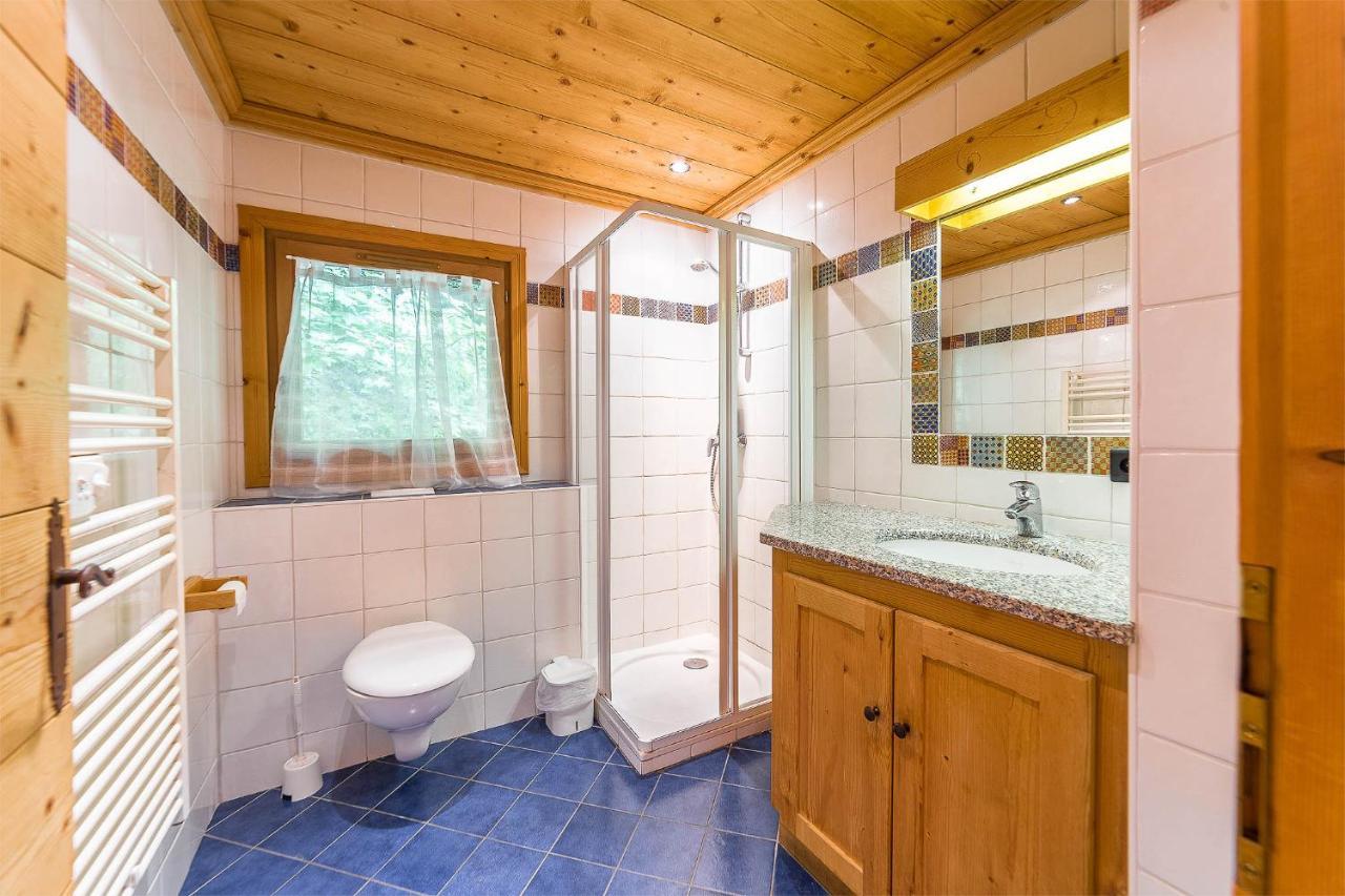 Yeti Lodge Rooms 阿让蒂耶尔 外观 照片