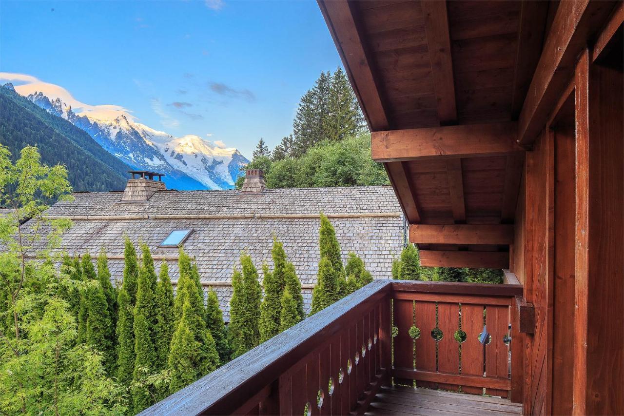 Yeti Lodge Rooms 阿让蒂耶尔 外观 照片